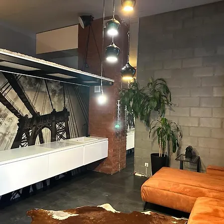 Mye - Tobaco Industrial Loft